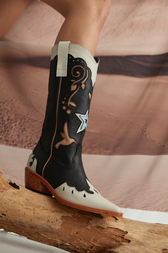 CHUMBI BLACK BOOTS