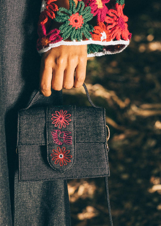 NOQA KASHANI MINIBAG
