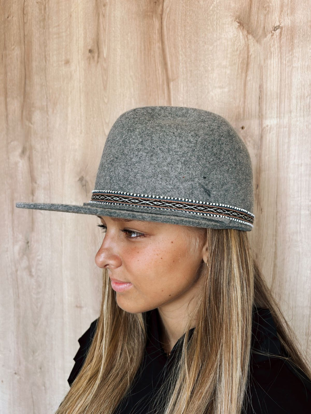 AGUSTINA - GORRA PRE-ORDEN