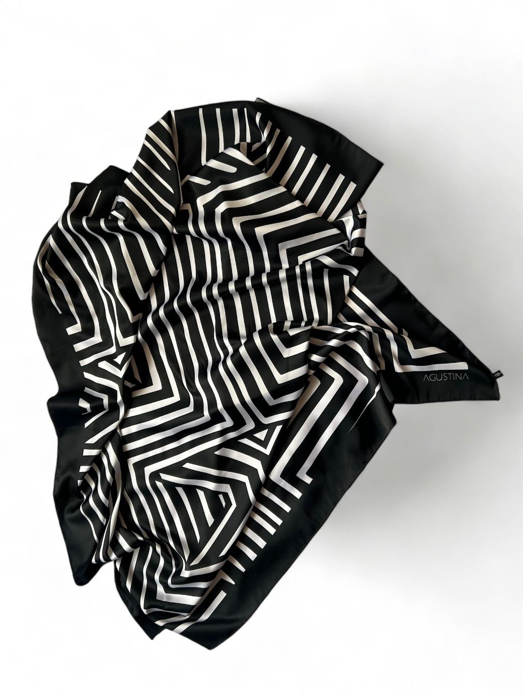 AGUSTINA - SQUARE SCARF "KAKATAIBO"