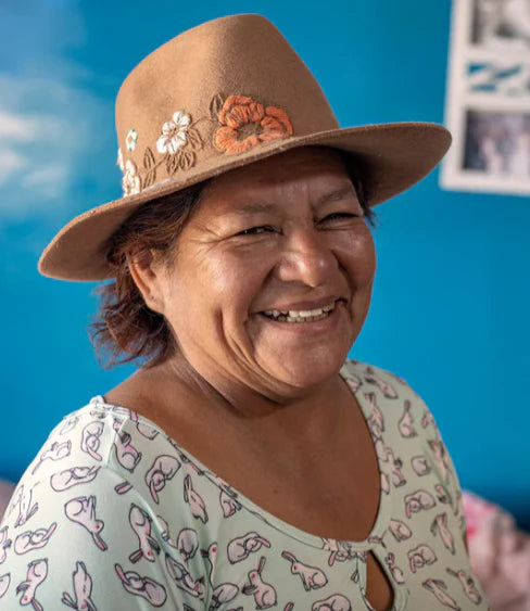 AGUSTINA - WEST HAT - PISQU