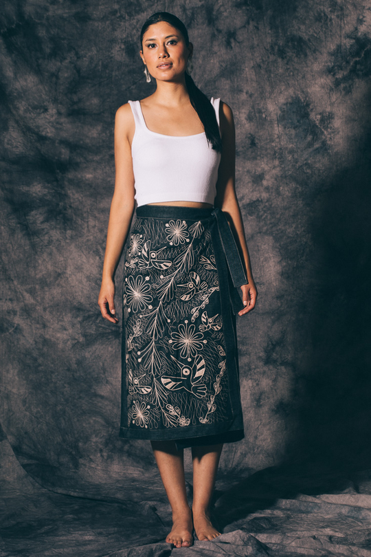 AGUSTINA - FALDA CRUZADA ASIMÉTRICA QENTE - PEDIDOS ANTICIPADOS