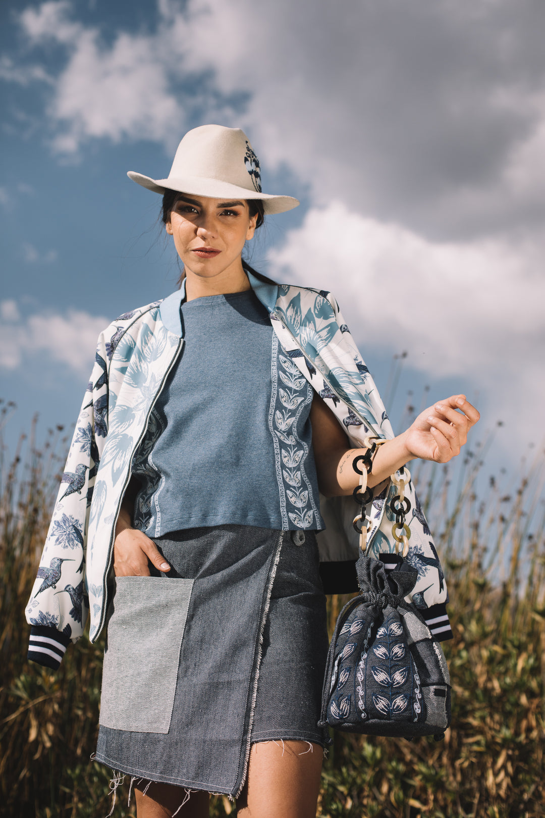 AGUSTINA - FALDA KANTU PALLAY 2022